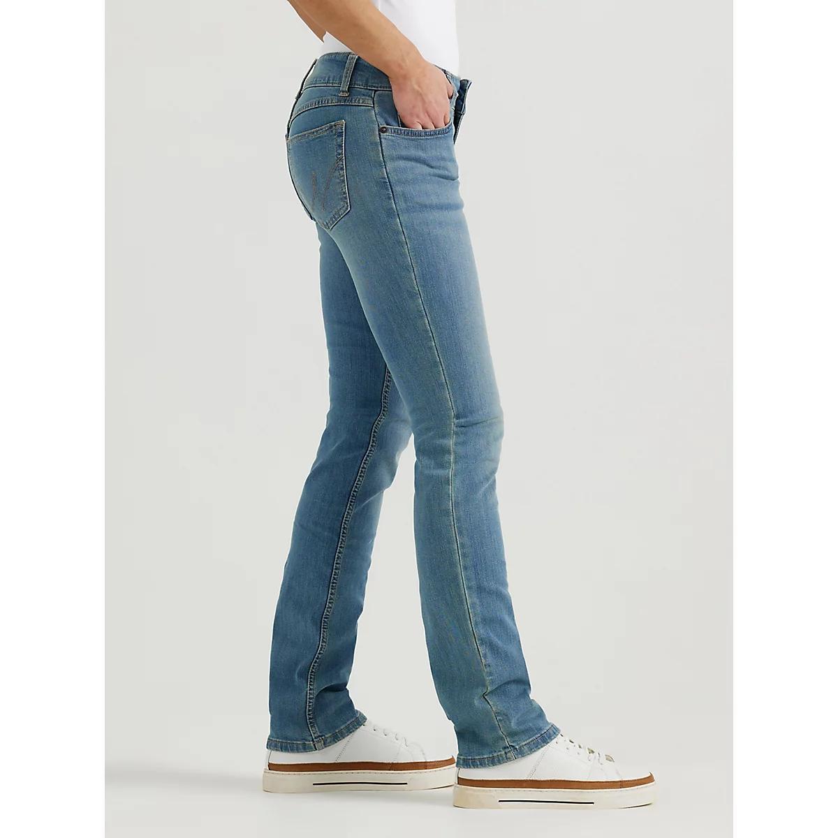 Women's Essential Mid-Rise Straight Leg Jean in Brianna Product Image