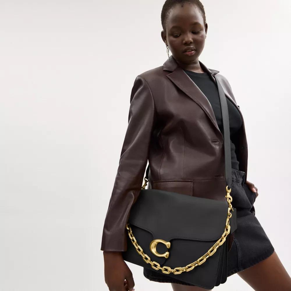 Chain Tabby Shoulder Bag 35 Product Image