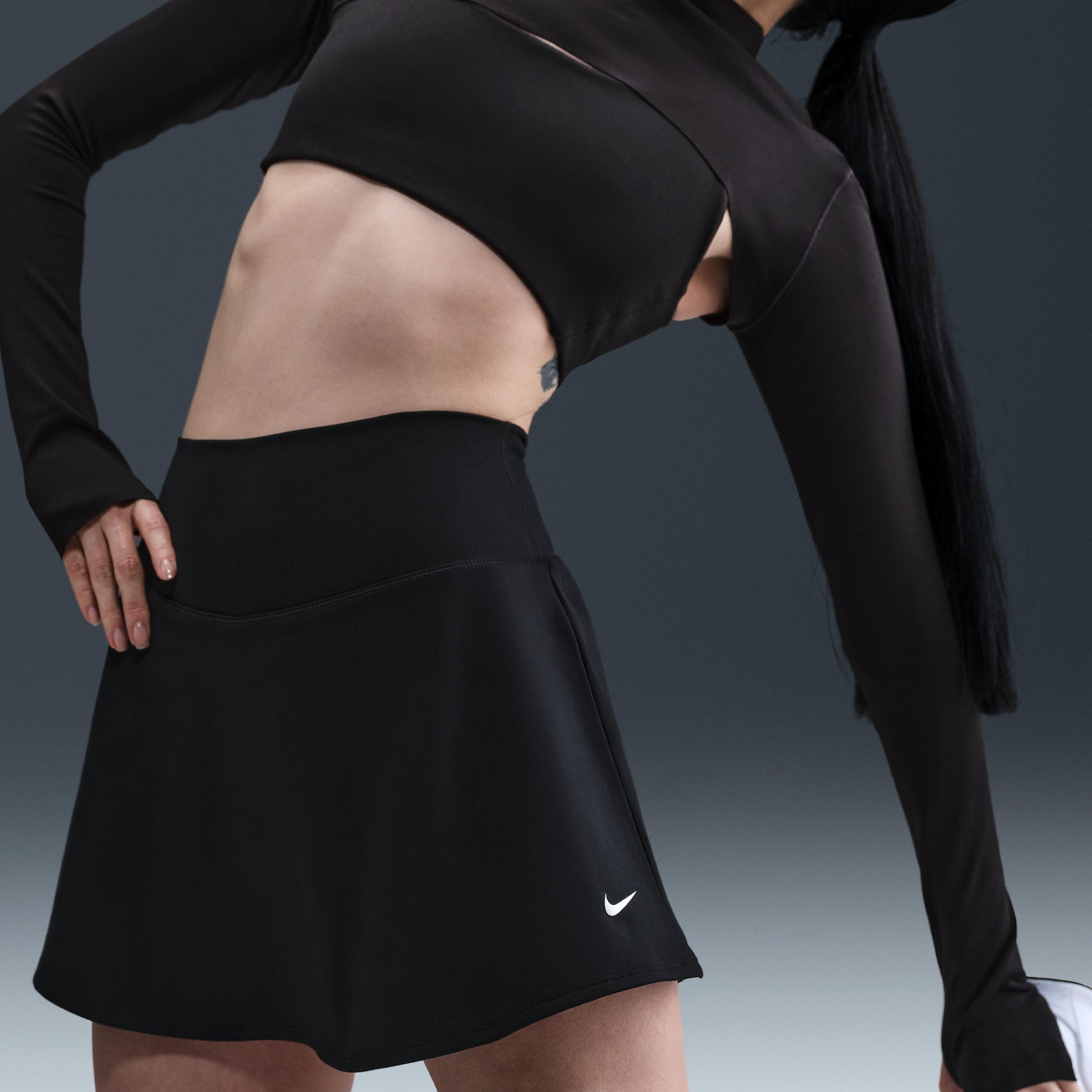 Nike One Women's Dri-FIT Skirt Product Image