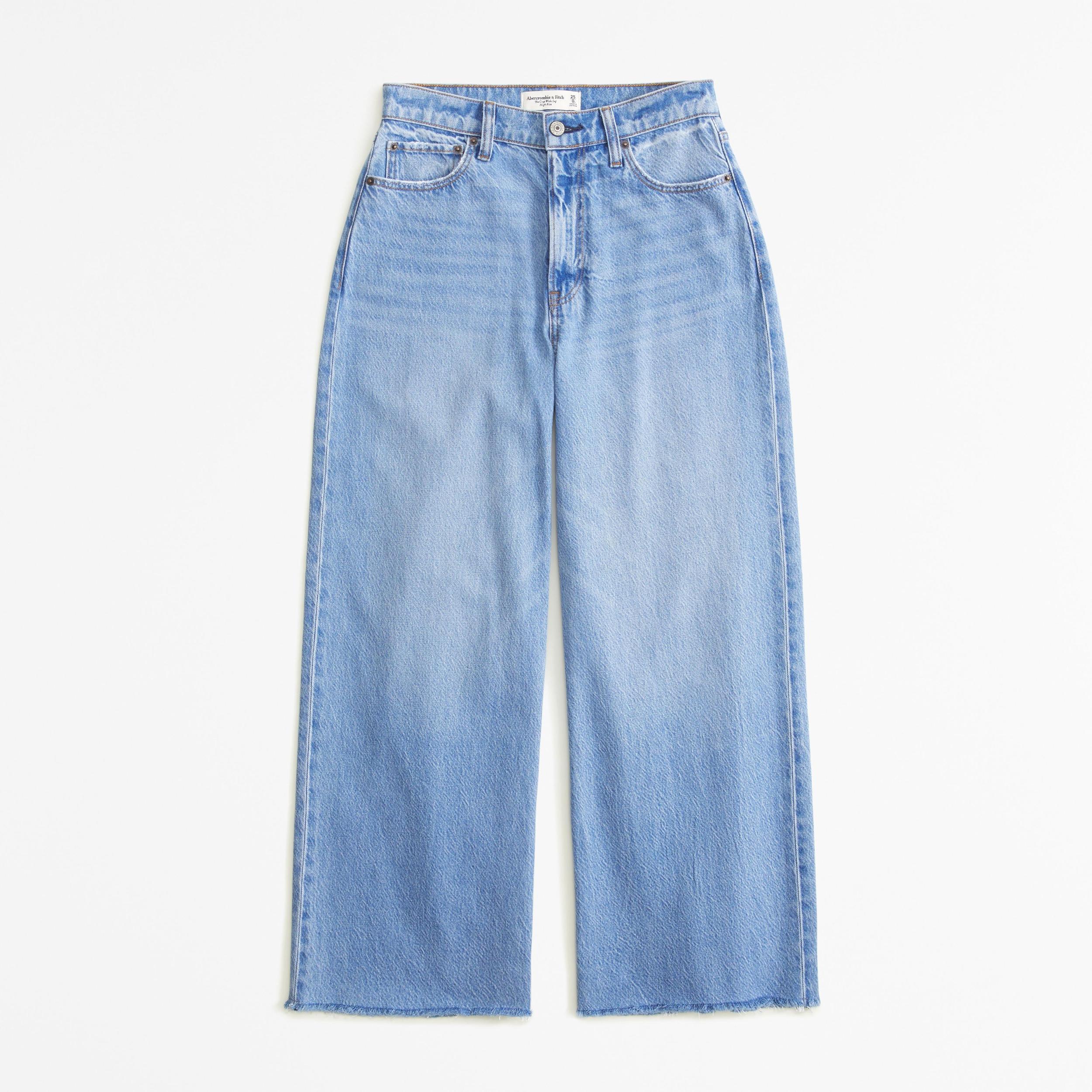 Curve Love High Rise Cropped Wide Leg Jean Product Image