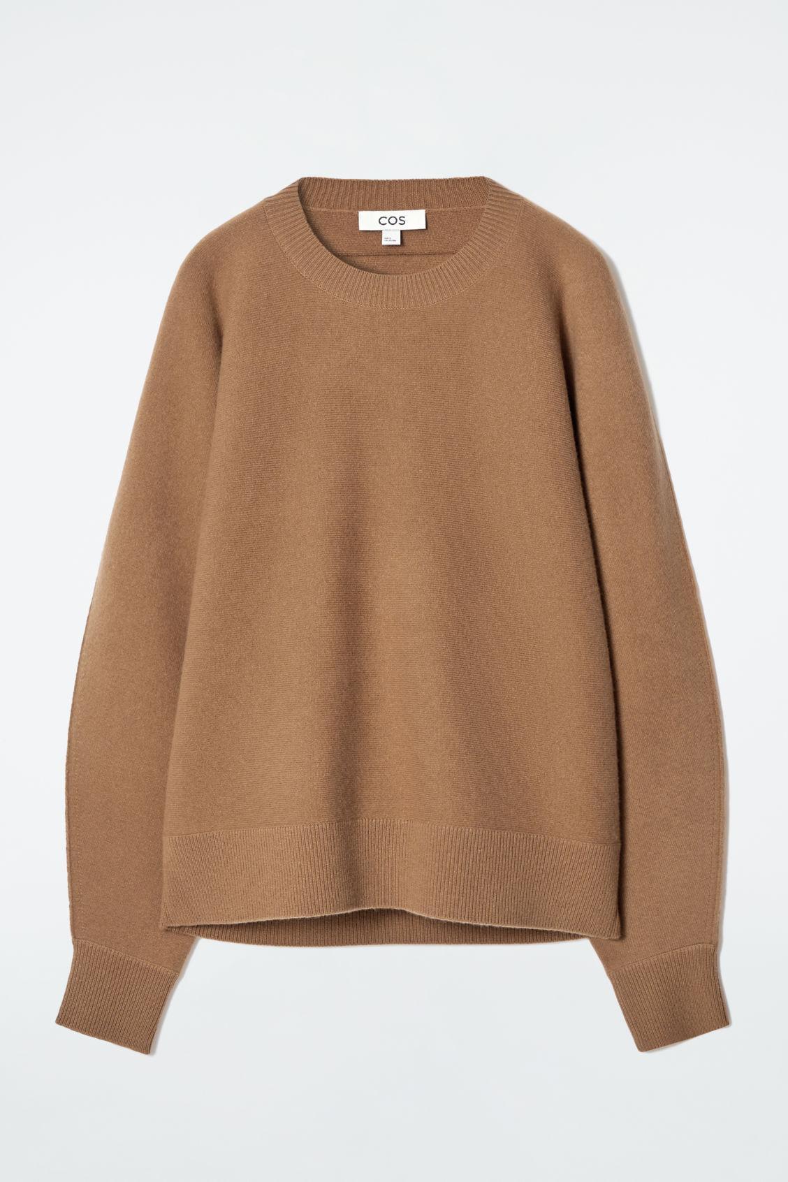 ROUNDED DOUBLE-FACED WOOL SWEATER Product Image