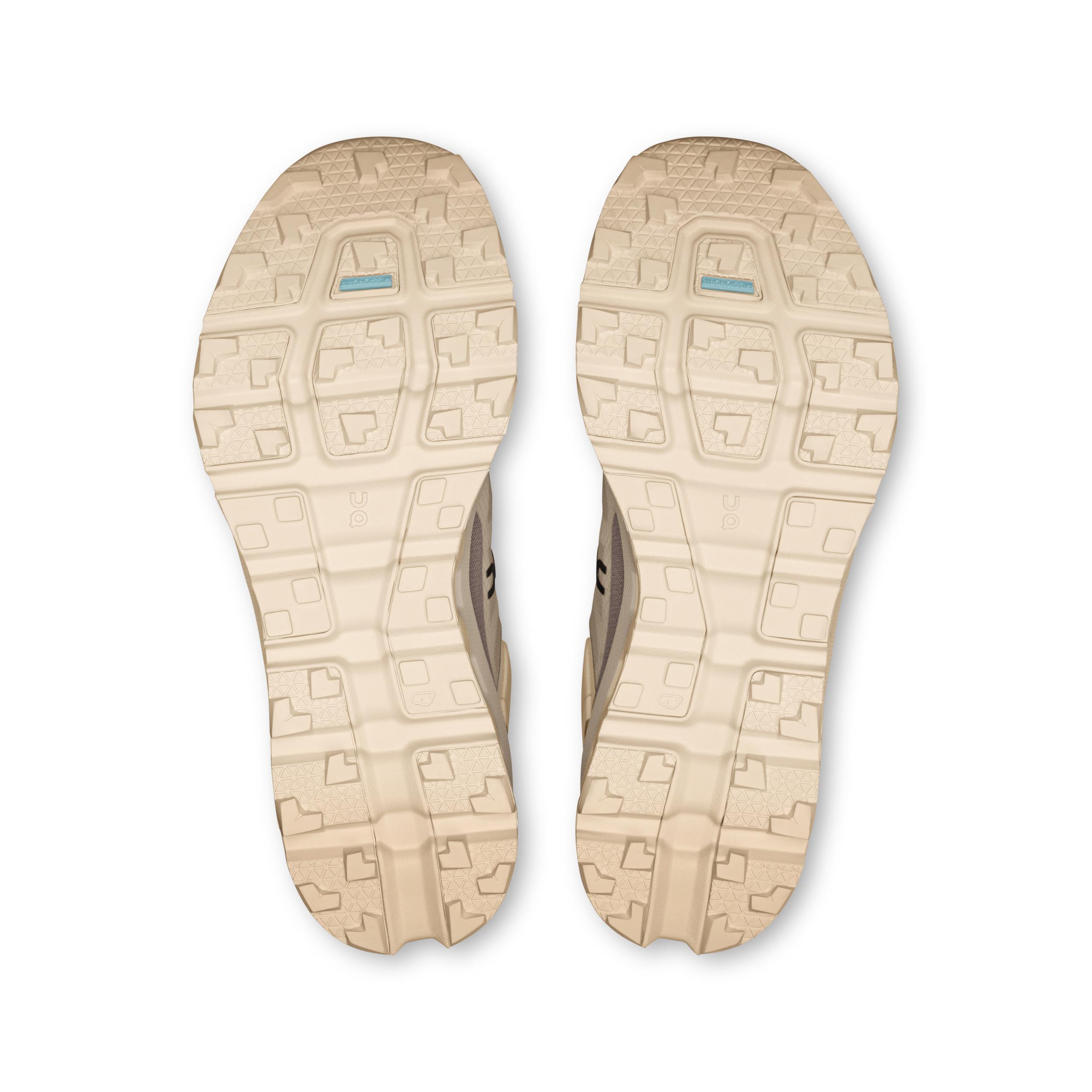 Cloudvista 2: Versatile Women’s Trail Shoe With Grip | On Product Image