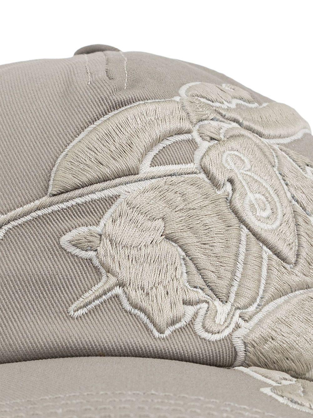 Equestrian Knight-motif cap Product Image