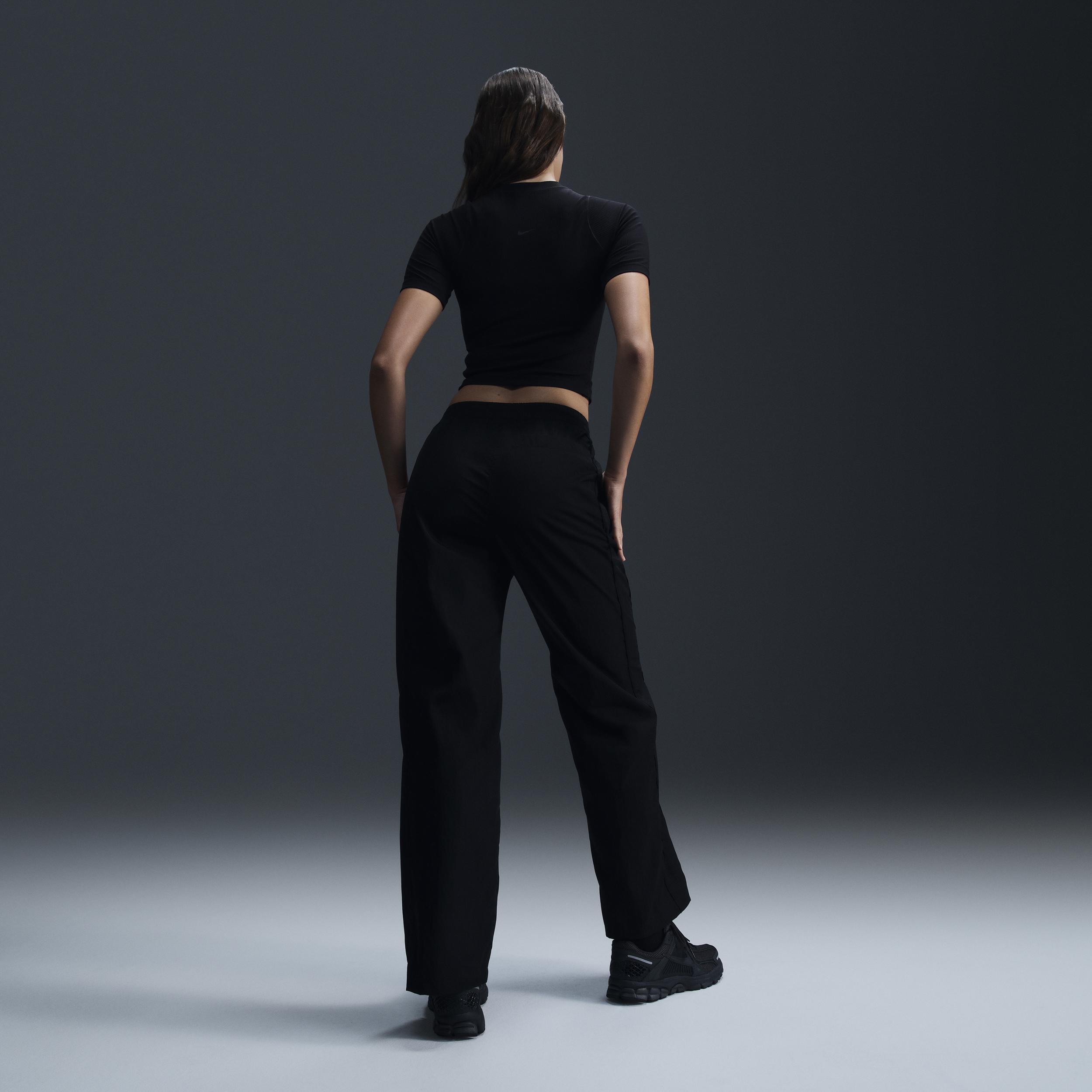 Nike Women's Windrunner High-Waisted Woven Open-Hem Pants Product Image