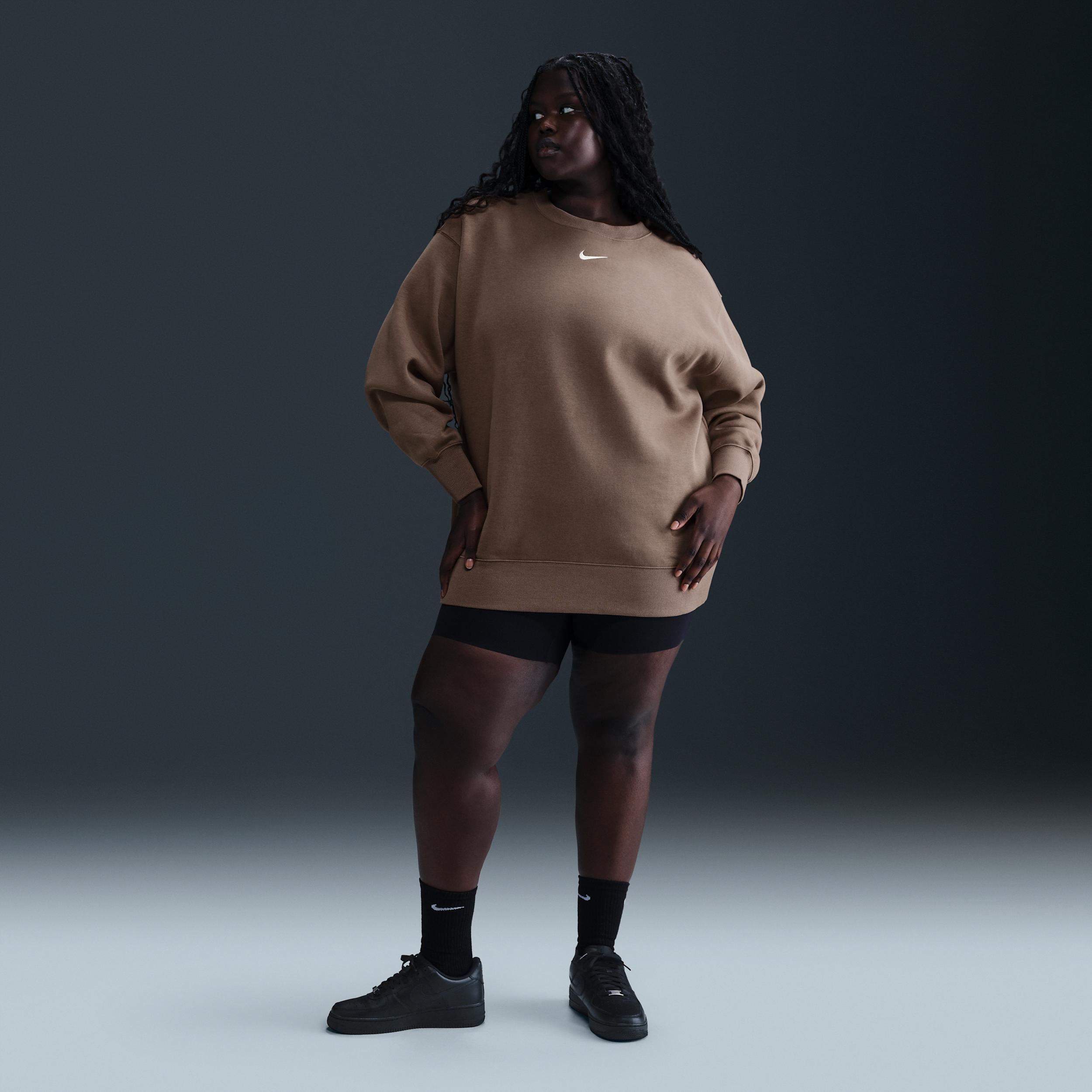 Nike Sportswear Phoenix Fleece Women's Oversized Crew-Neck Sweatshirt (Plus Size) Product Image