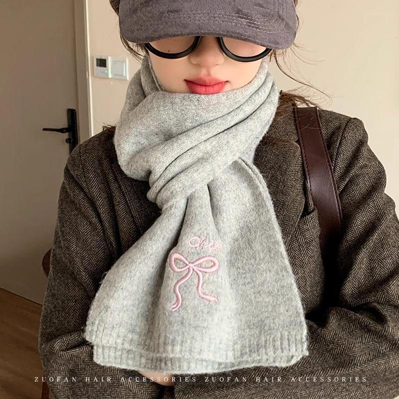 Bow & Lettering Embroidered Plain Knit Scarf Product Image