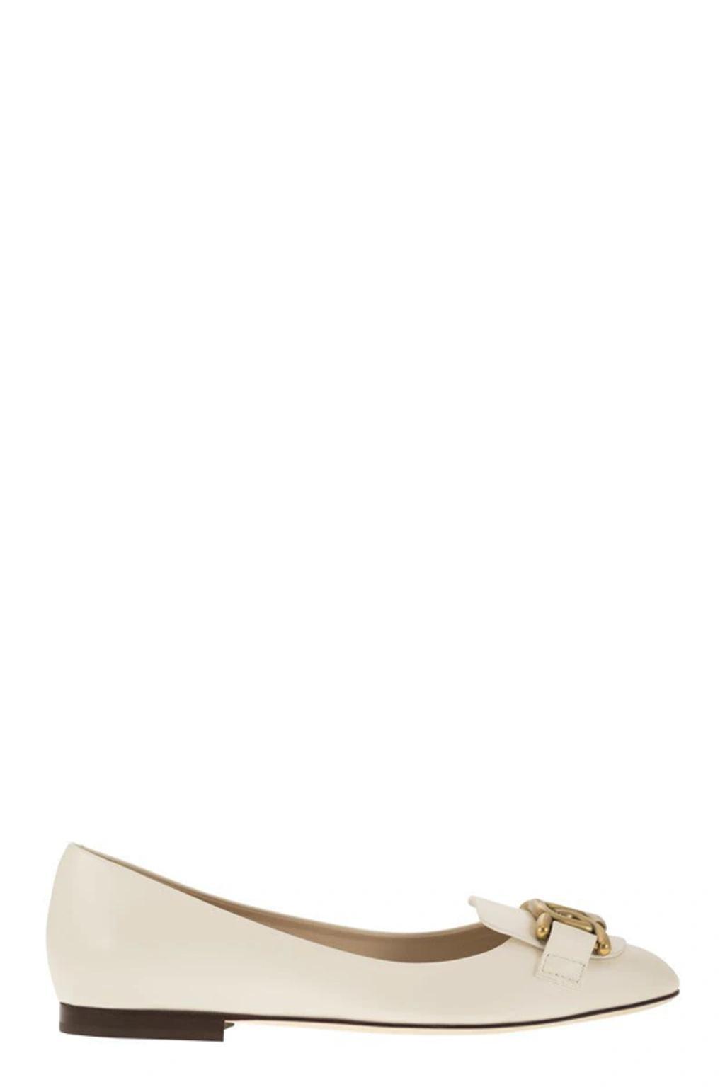TOD'S Leather Chain Ballerina Flats In Mousse Product Image