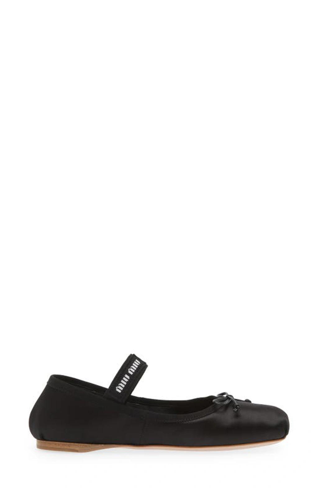 logo-strap ballerina shoes Product Image