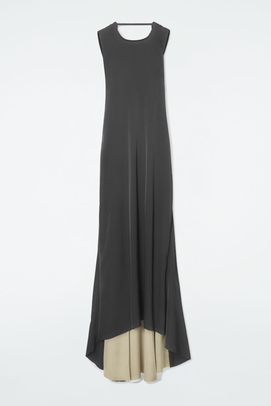 THE OPEN-BACK MAXI DRESS Product Image