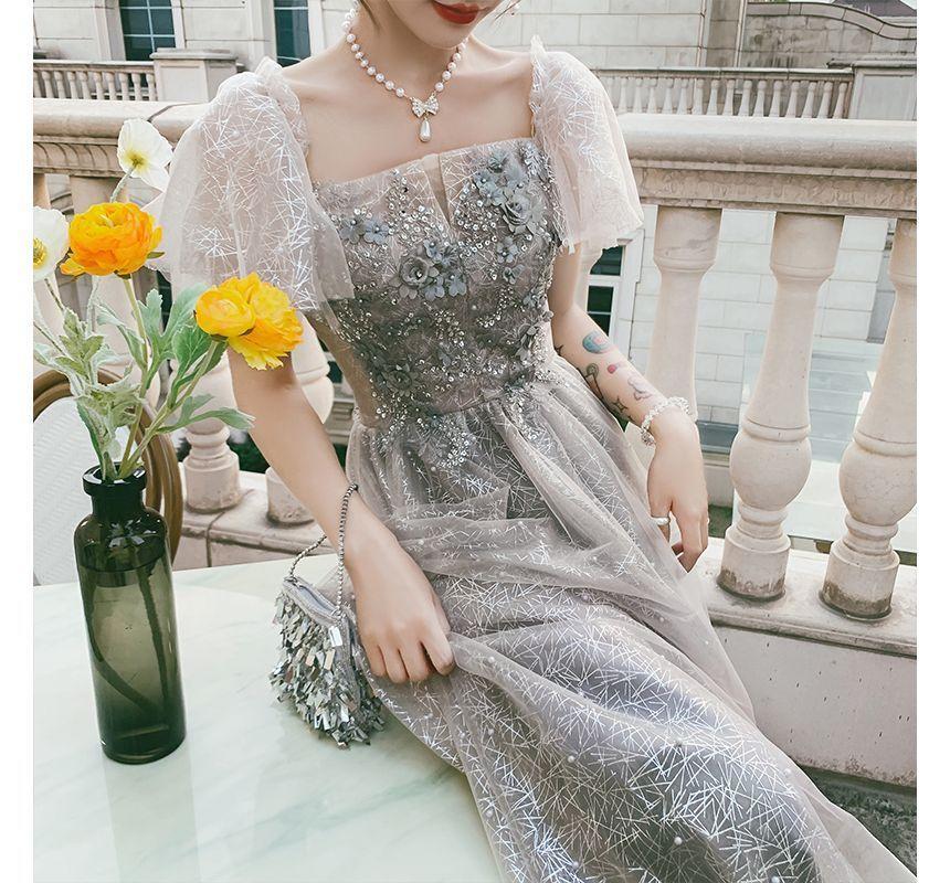 Short-Sleeve Flower Accent A-Line Evening Gown / Cocktail Dress Product Image