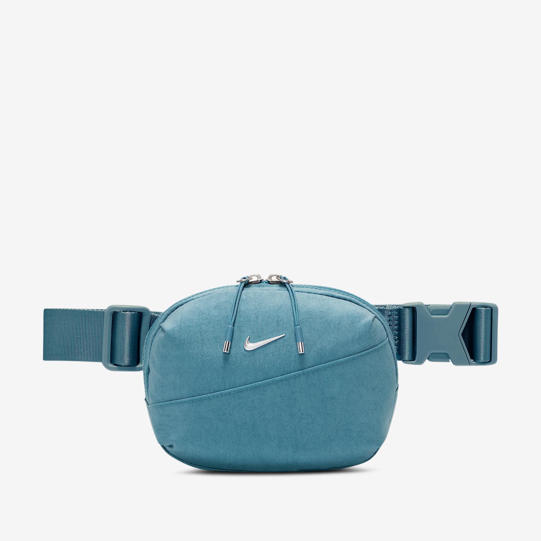 Nike Aura Crossbody Bag (2L) Product Image