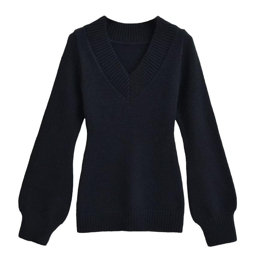 Long-Sleeve V-Neck Plain Sweater Product Image