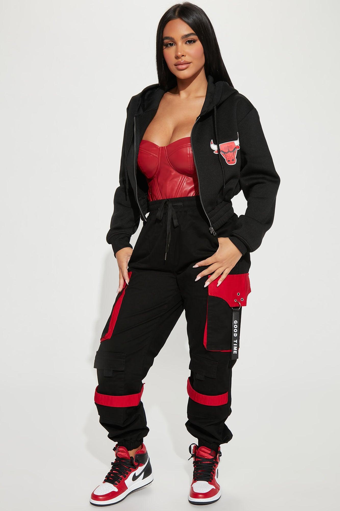 Bulls Cropped Zip Hoodie - Black Product Image