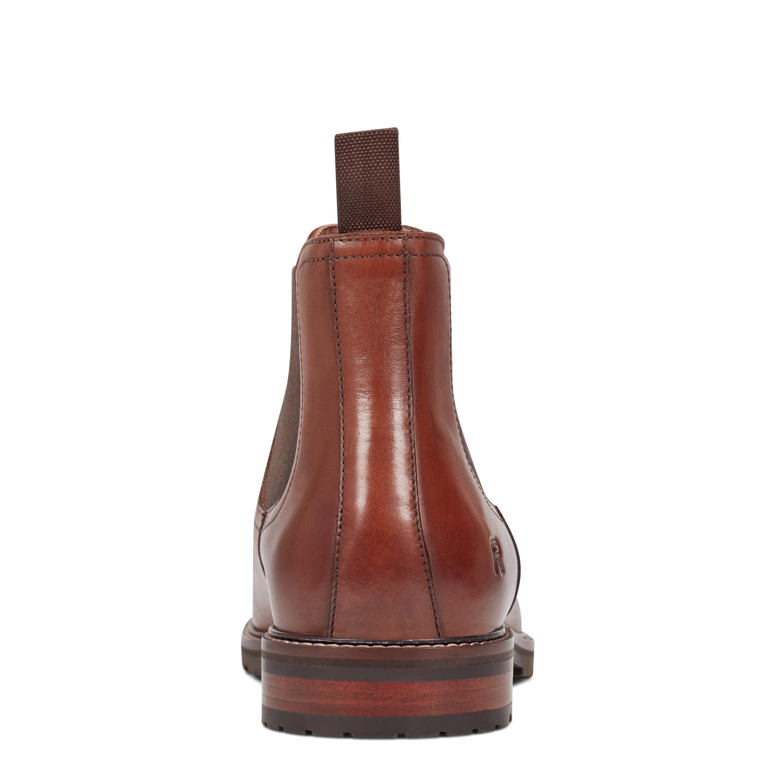 Men's Cassius Slip-on Almond Toe Boots Product Image
