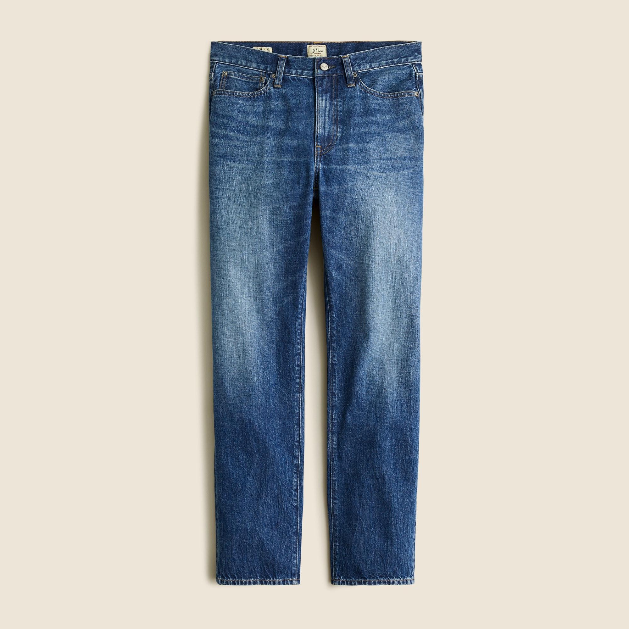 Classic jean in medium wash Product Image