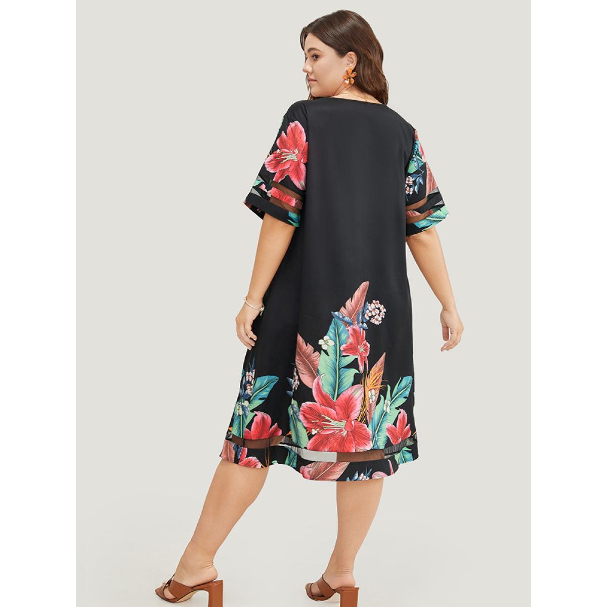 Plus Size Floral Mesh Insert V Neck Pocket Ruffles Dress BlackFlower Women Vacation See through V-neck Short sleeve Curvy Midi Dress BloomChic 30/6X Product Image