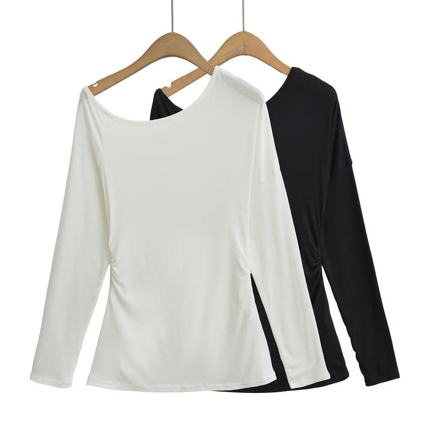 One-Shoulder Long Sleeve Plain Tee Product Image
