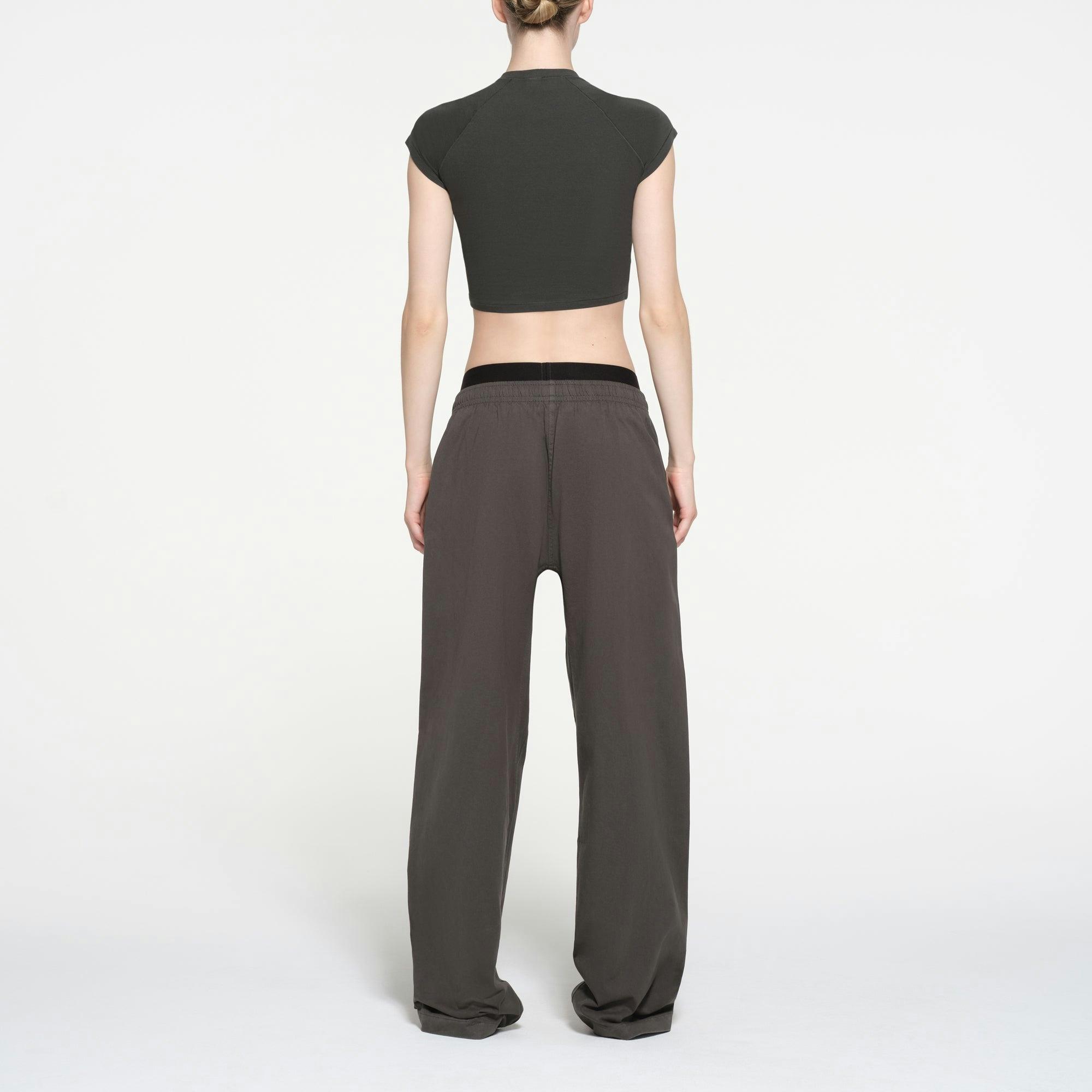 NEW VINTAGE CROPPED RAGLAN T-SHIRT | WASHED ONYX Product Image