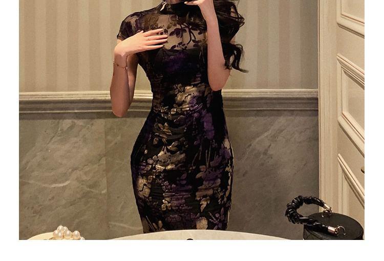Set: Cap-Sleeve Mock Neck Floral Print Open Back Slit Maxi Bodycon Dress + Spaghetti Strap Plain Dress Product Image
