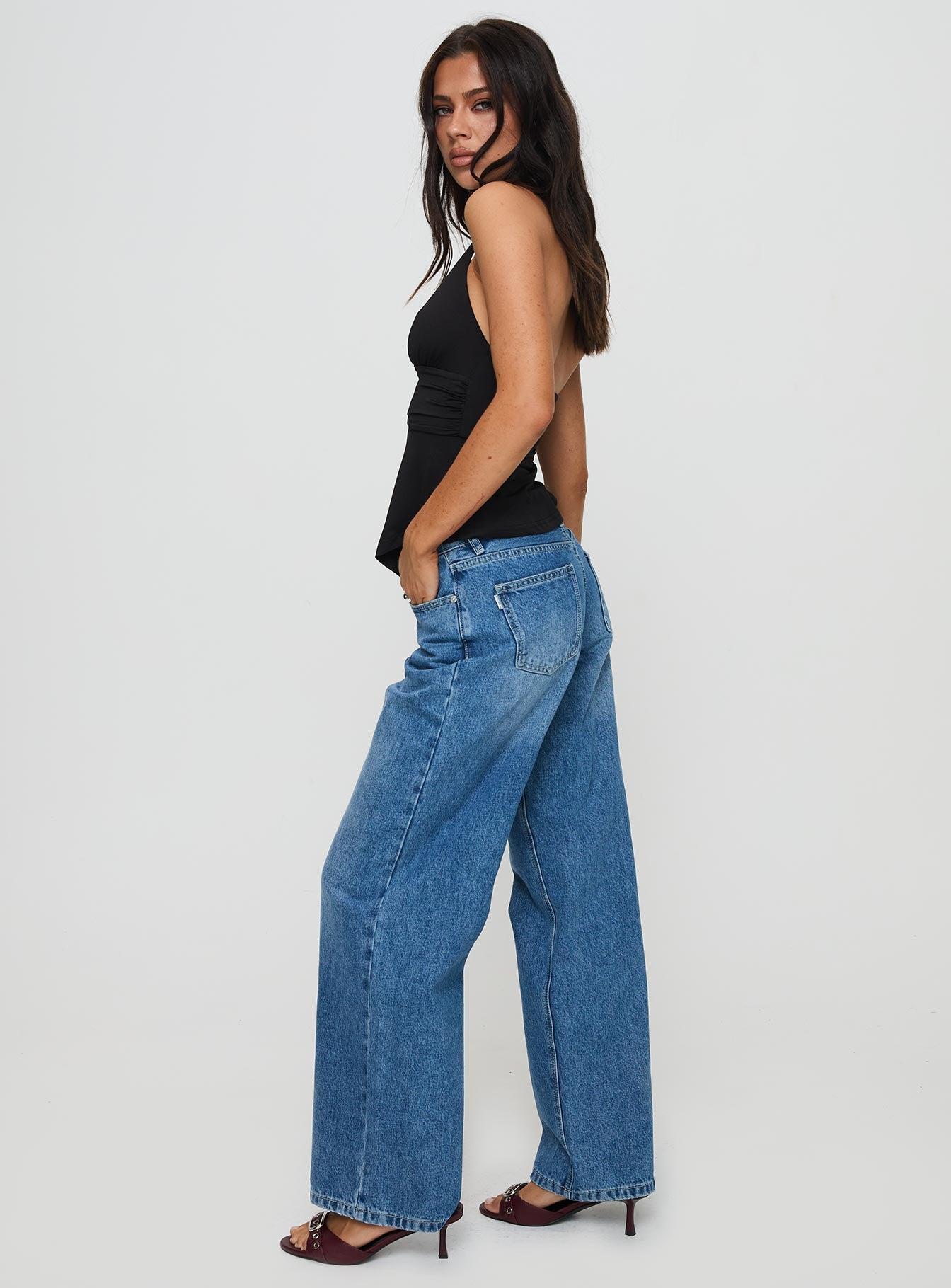 Serenitia Mid Rise Relaxed Jeans Mid Blue Wash Product Image