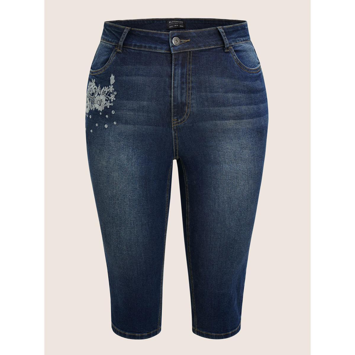 Plus Size Floral Embroidered Skinny Below The Knees Jeans Women Midnight Elegant Natural Flowers Non High stretch Slanted pocket Jeans BloomChic 22/3X Product Image