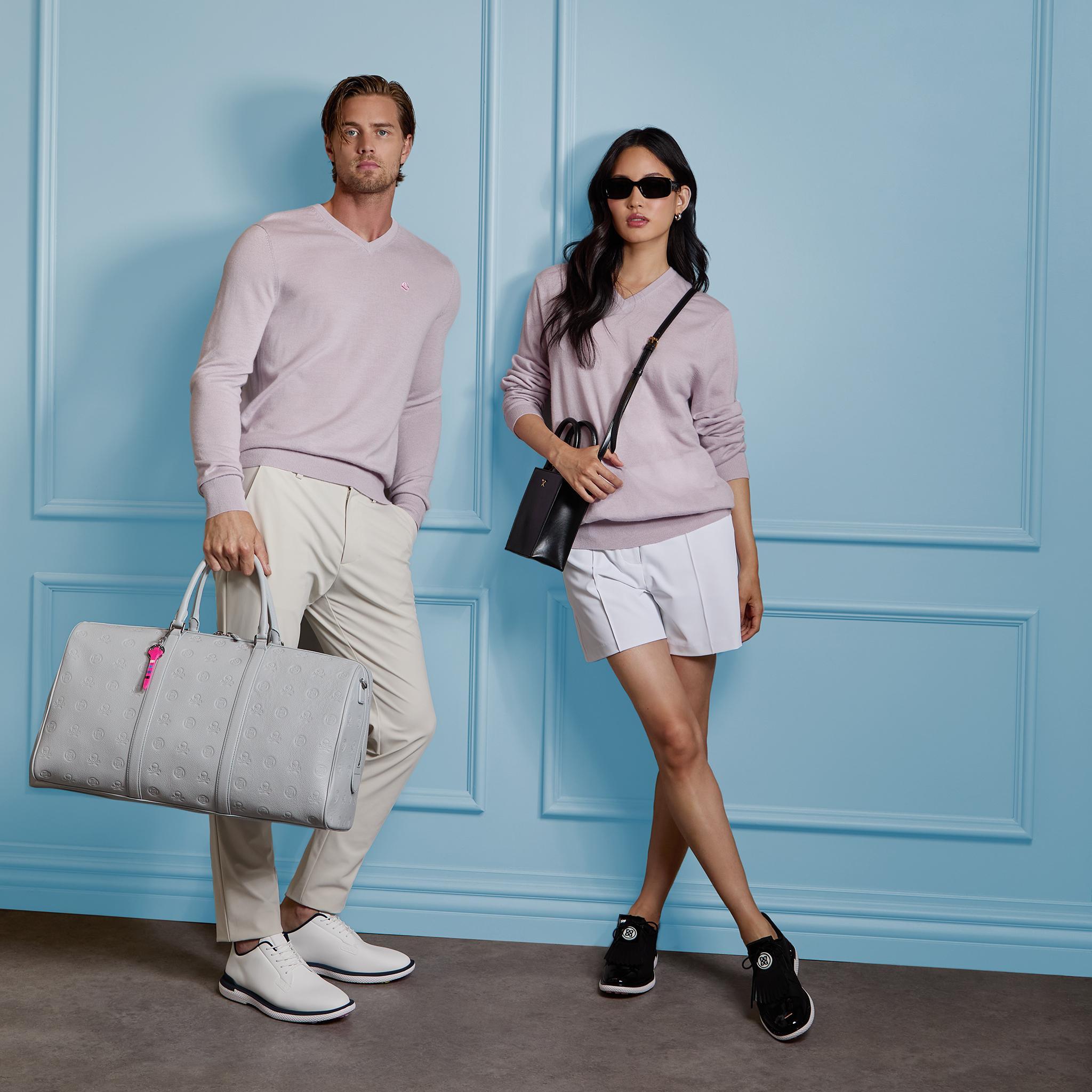 VERSE V NECK CASHMERE SWEATER Product Image