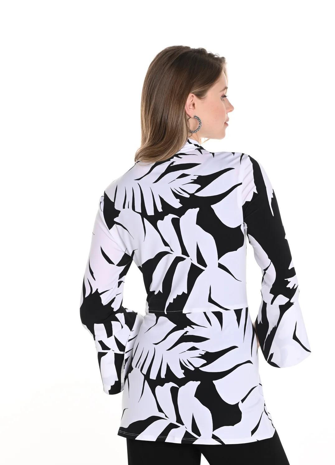 Black White Throw Over - Frank Lyman 256135 Product Image