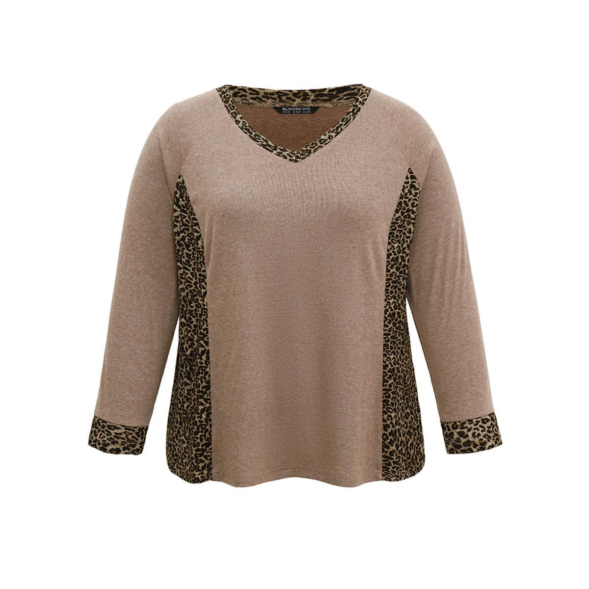 Plus Size Leopard Patchwork V Neck Raglan Sleeve T-shirt LightBrown Women Casual Contrast Leopard V-neck Dailywear T-shirts BloomChic 14-16/1X Product Image