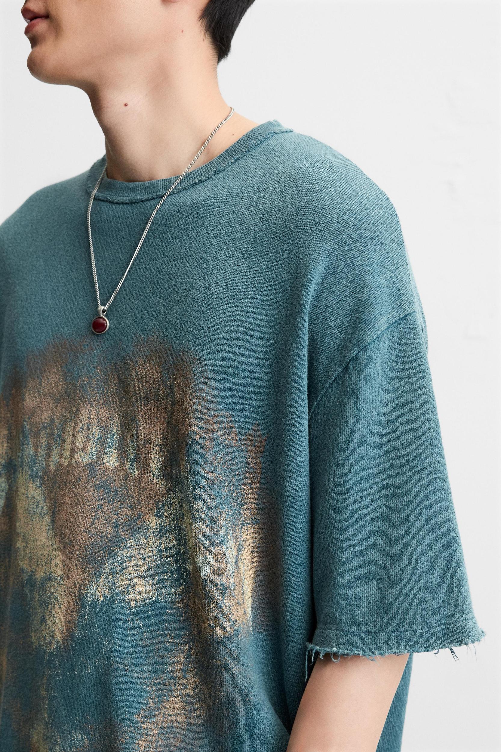 WASHED PRINT KNIT T-SHIRT Product Image