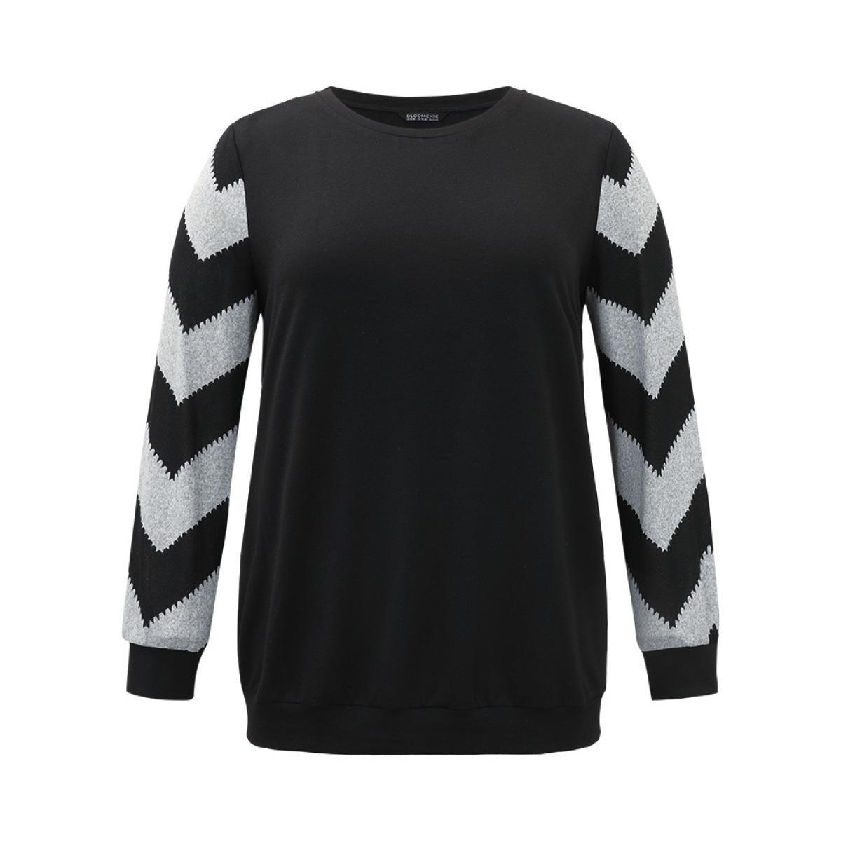 Plus Size Geometric Patchwork Round Neck Sweatshirt Women DarkBlue Casual Elastic cuffs Round Neck Dailywear Sweatshirts BloomChic 22-24/3X Product Image