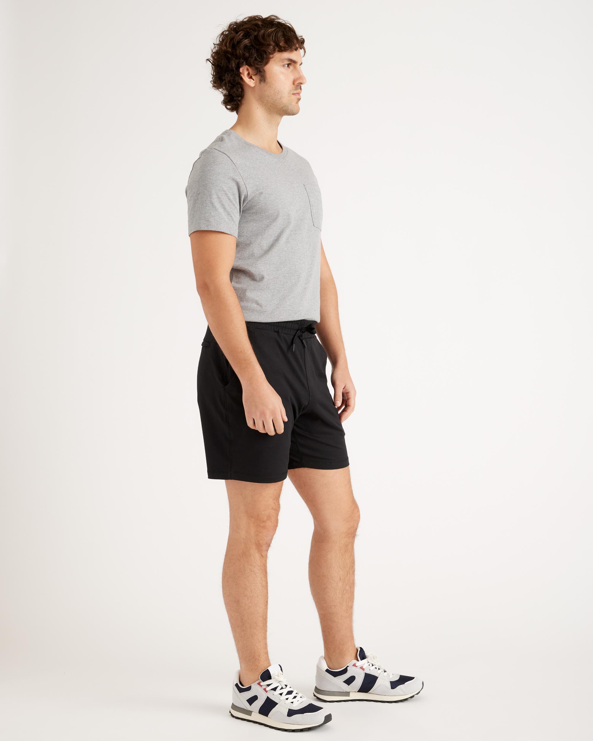 Quince | Men's Flowknit Performance Short 7.5" Recycled Polyester Product Image