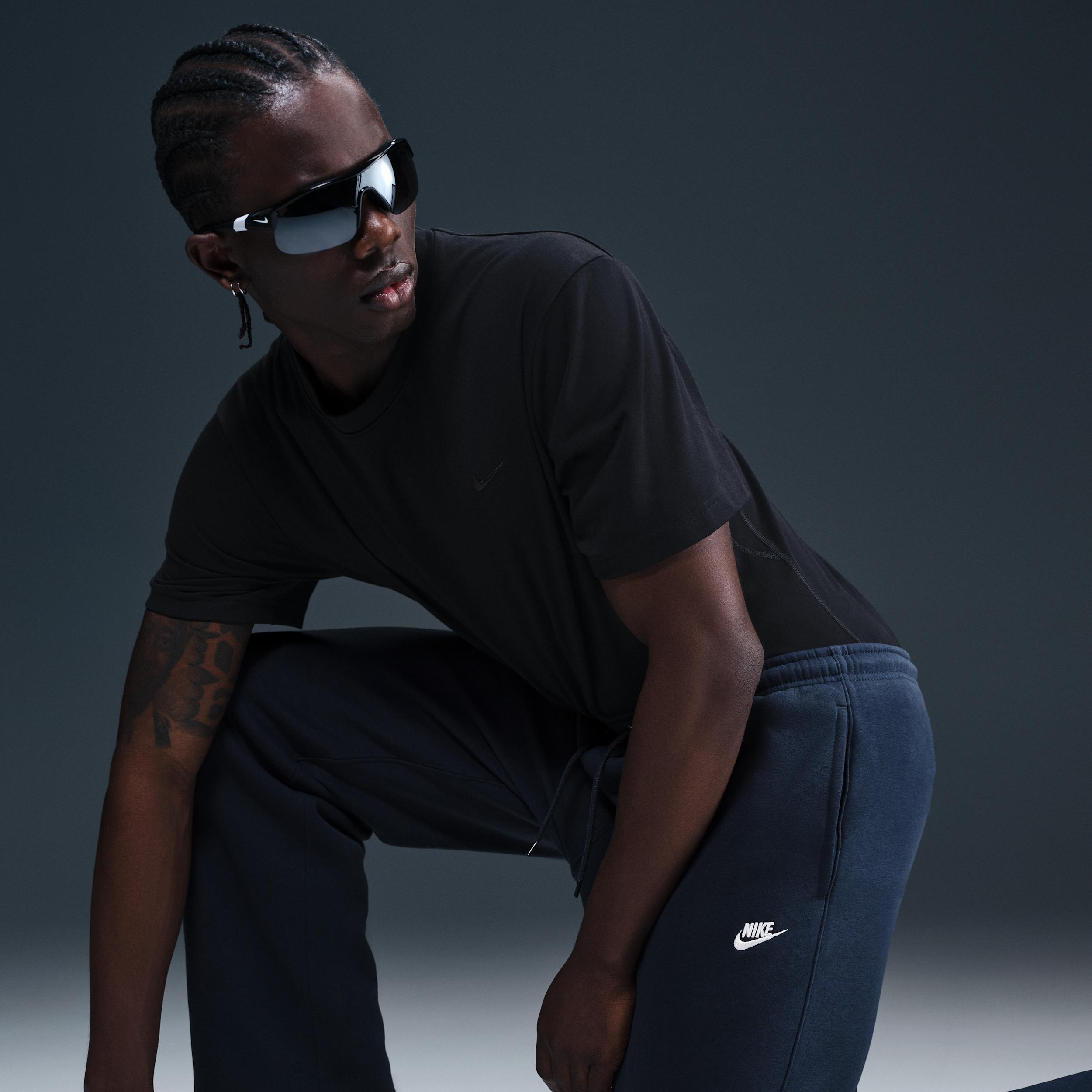 Nike Men's Club Open-Hem Fleece Pants Product Image
