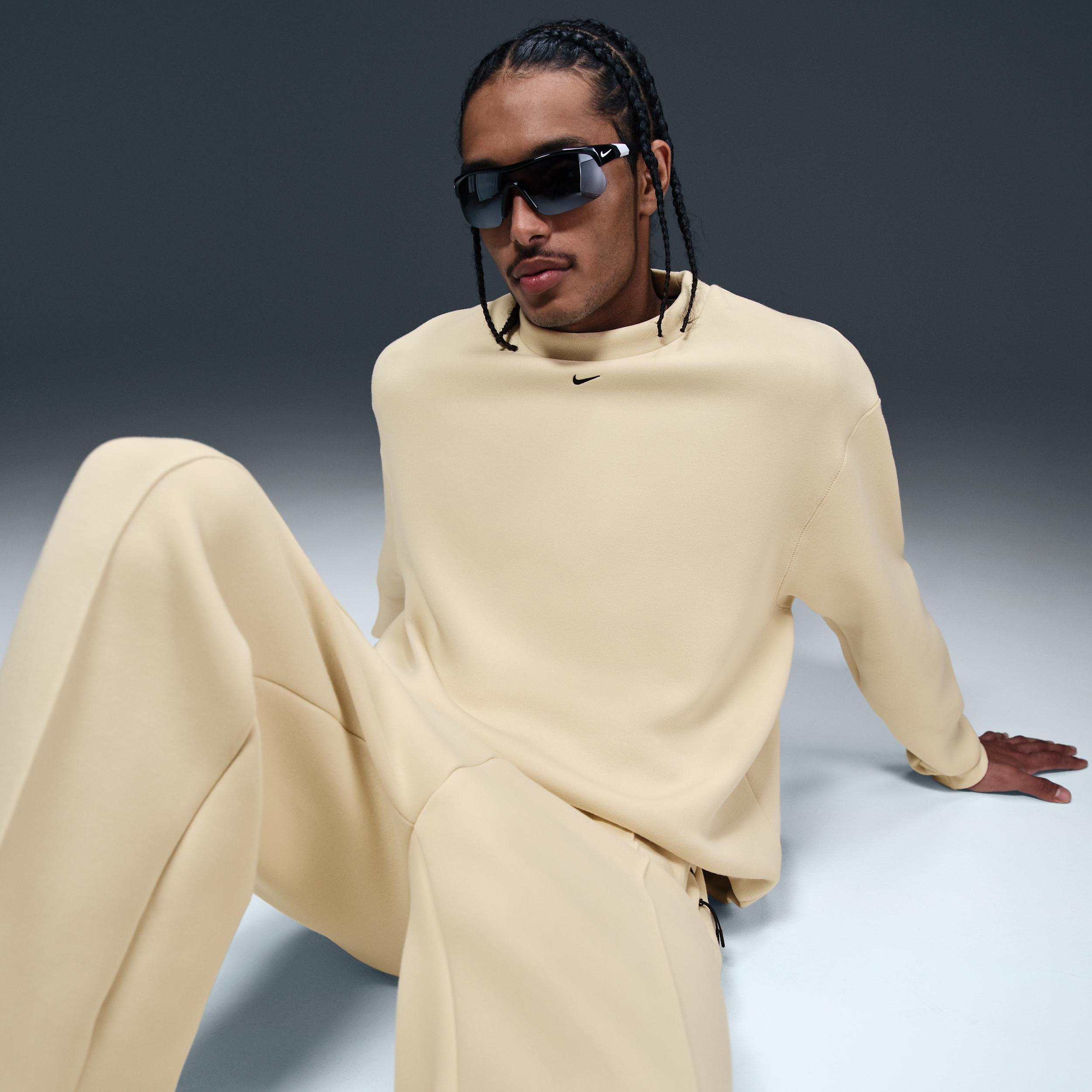 Nike Tech Men's Fleece Crew Product Image