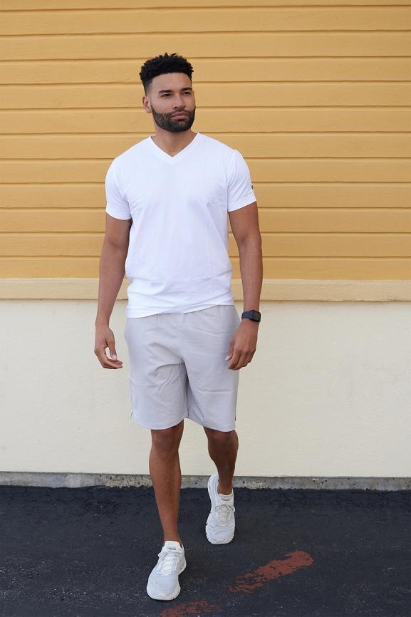 Fabletics Men The 24-7 V Neck male white Size XXL Product Image
