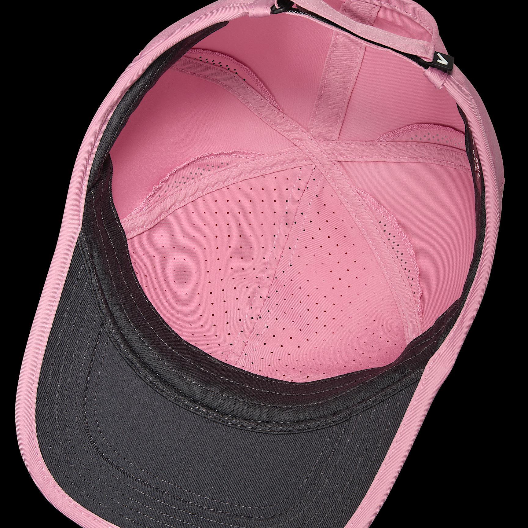 Nike Dri-FIT Club Unstructured Featherlight Cap Product Image