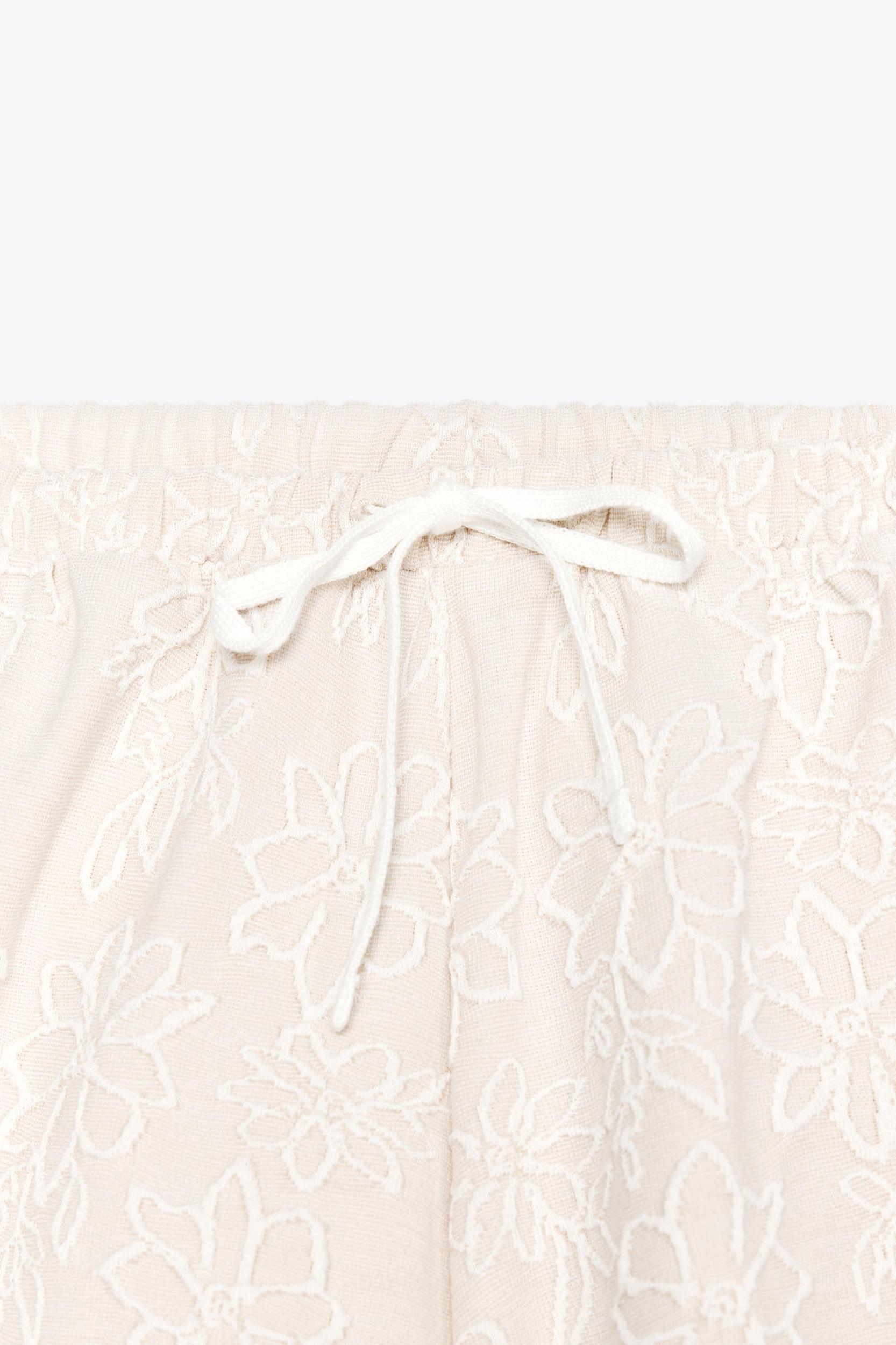 RUSTIC JACQUARD SHORTS Product Image