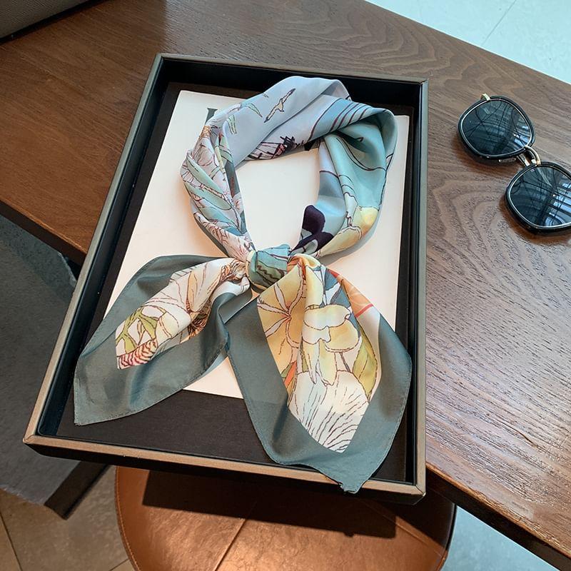 Floral Scarf Product Image