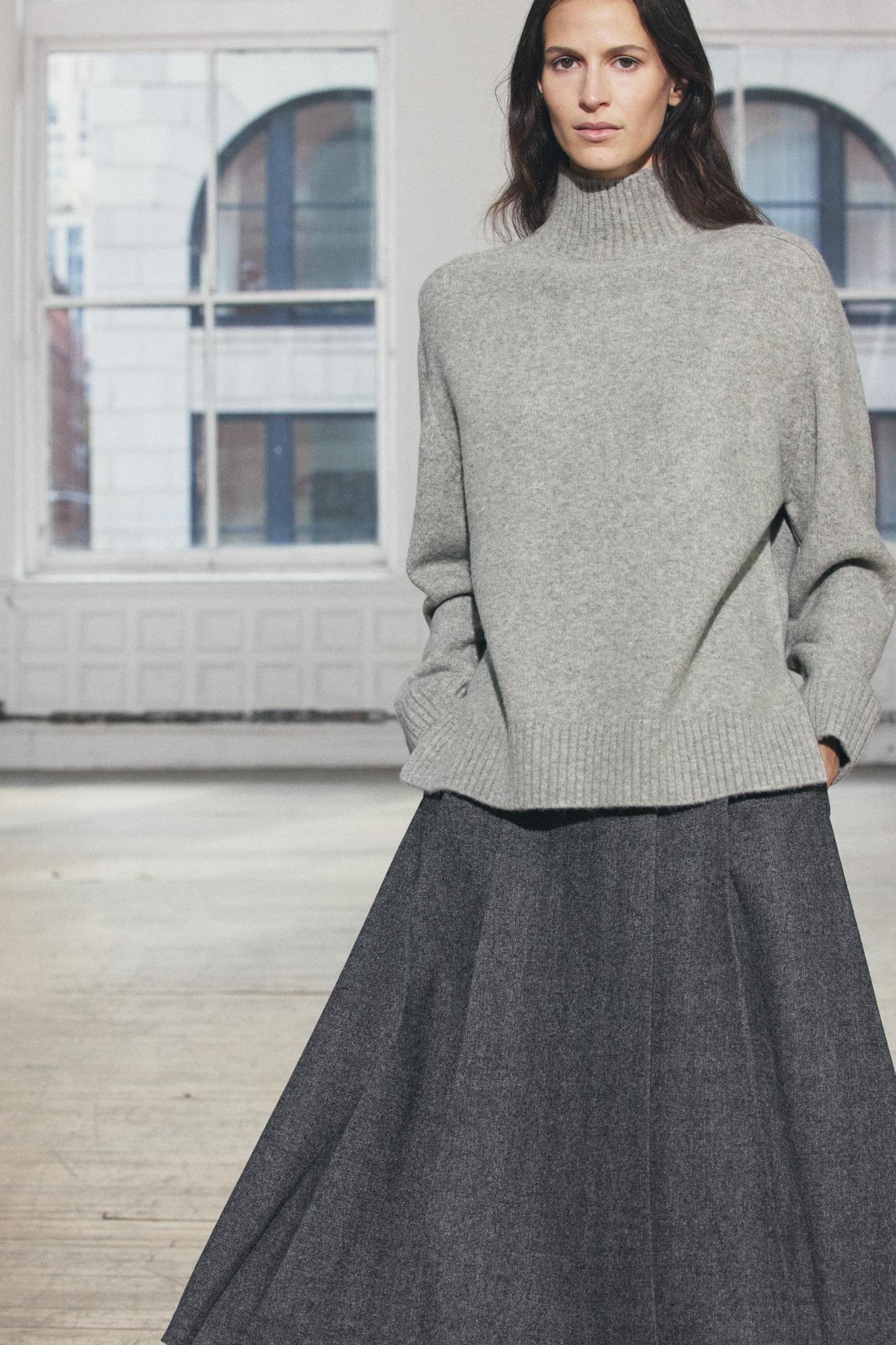 SOFT KNIT SWEATER Product Image