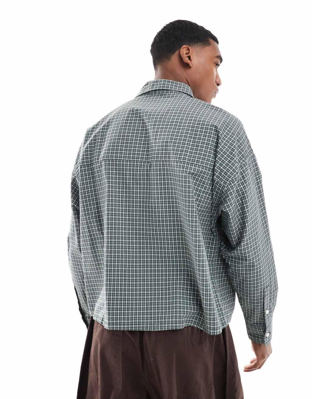 Pull&Bear checked long sleeve shirt in green Product Image