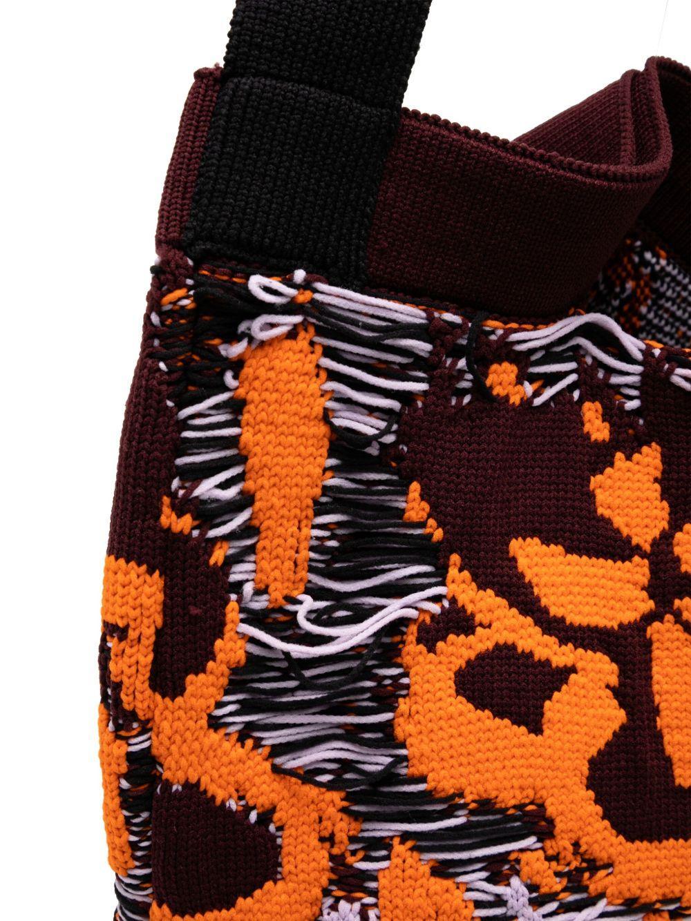 knitted floral tote bag Product Image