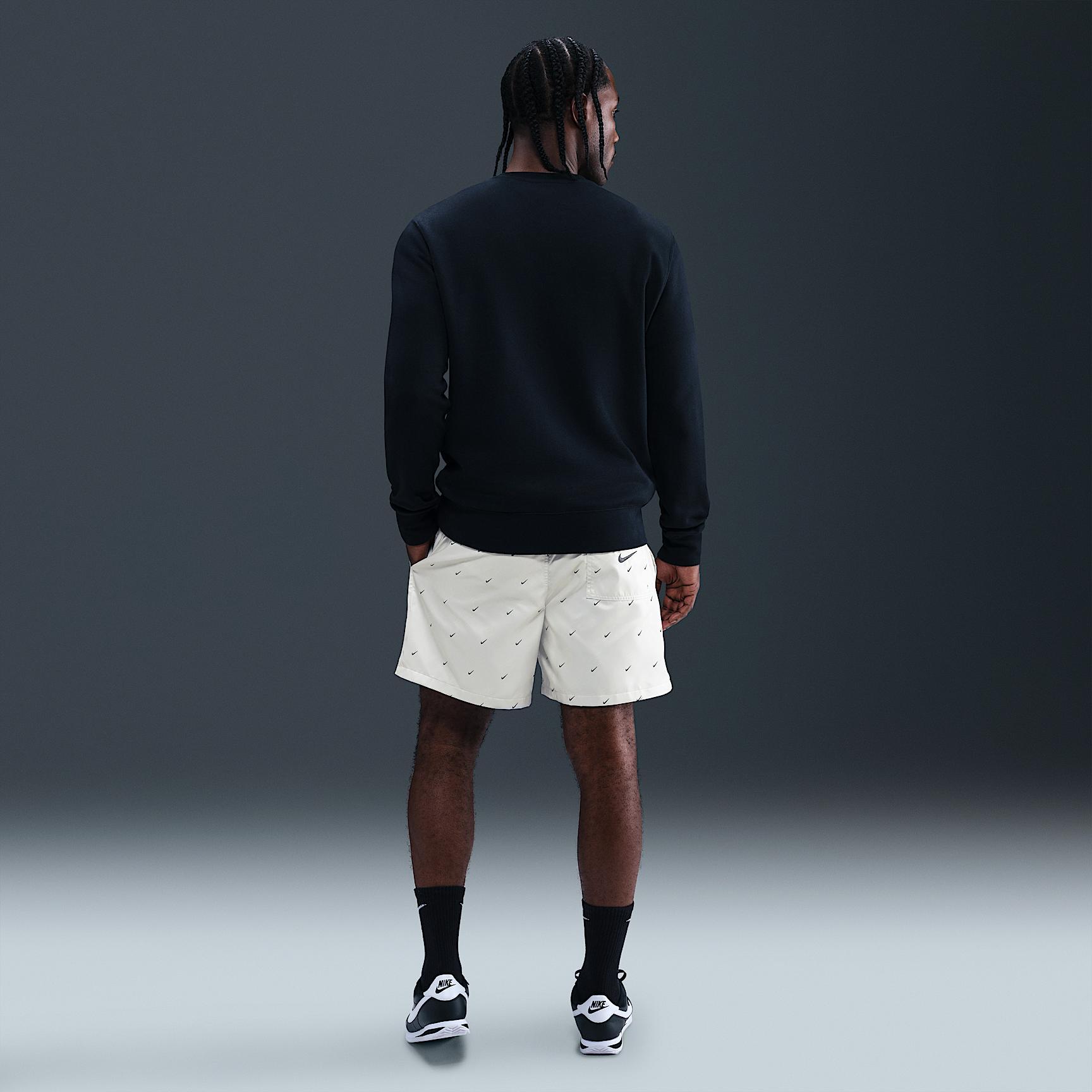 Nike Men's Club Flow Shorts Product Image
