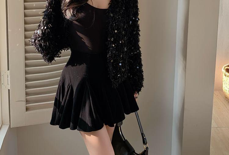 V-Neck Sequin Fluffy Jacket Product Image