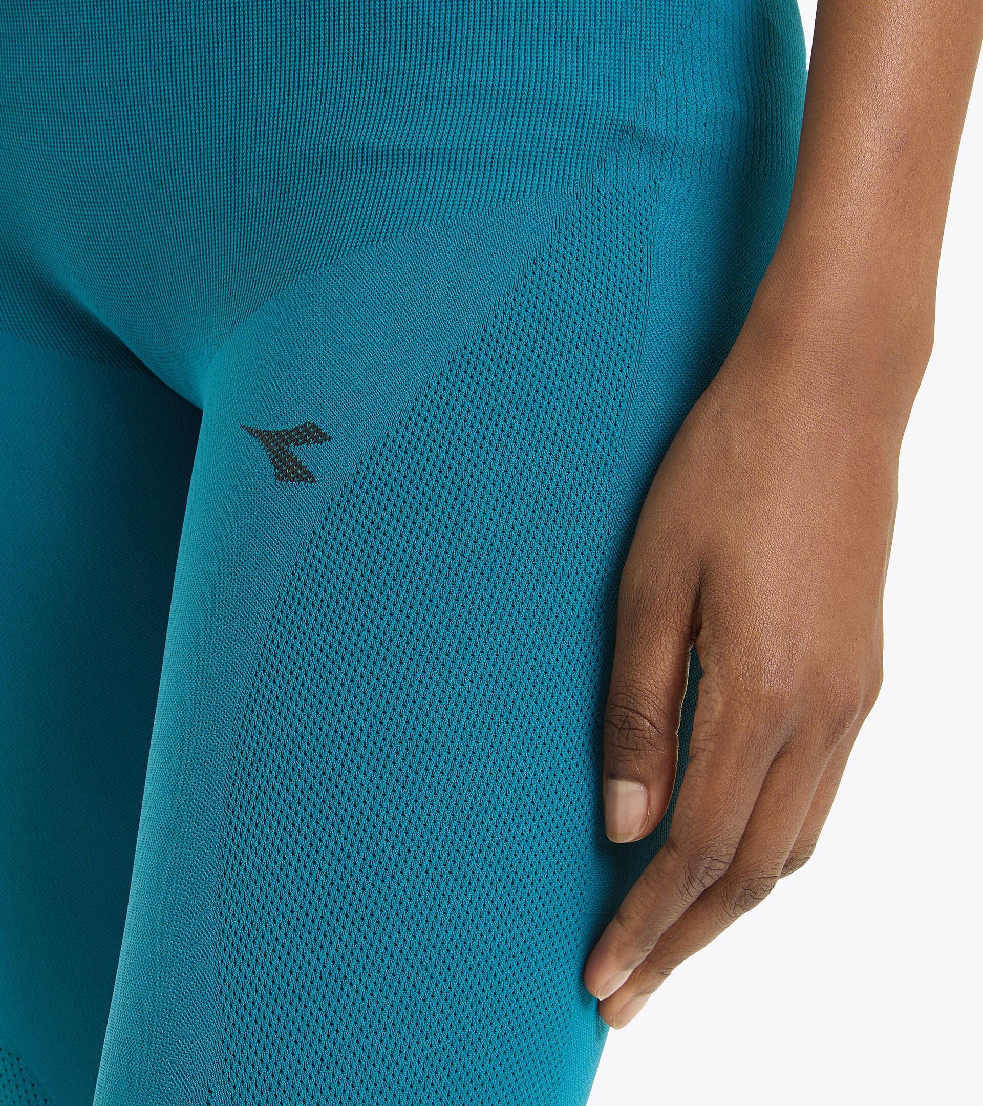 L. TIGHTS SKIN FRIENDLY Product Image