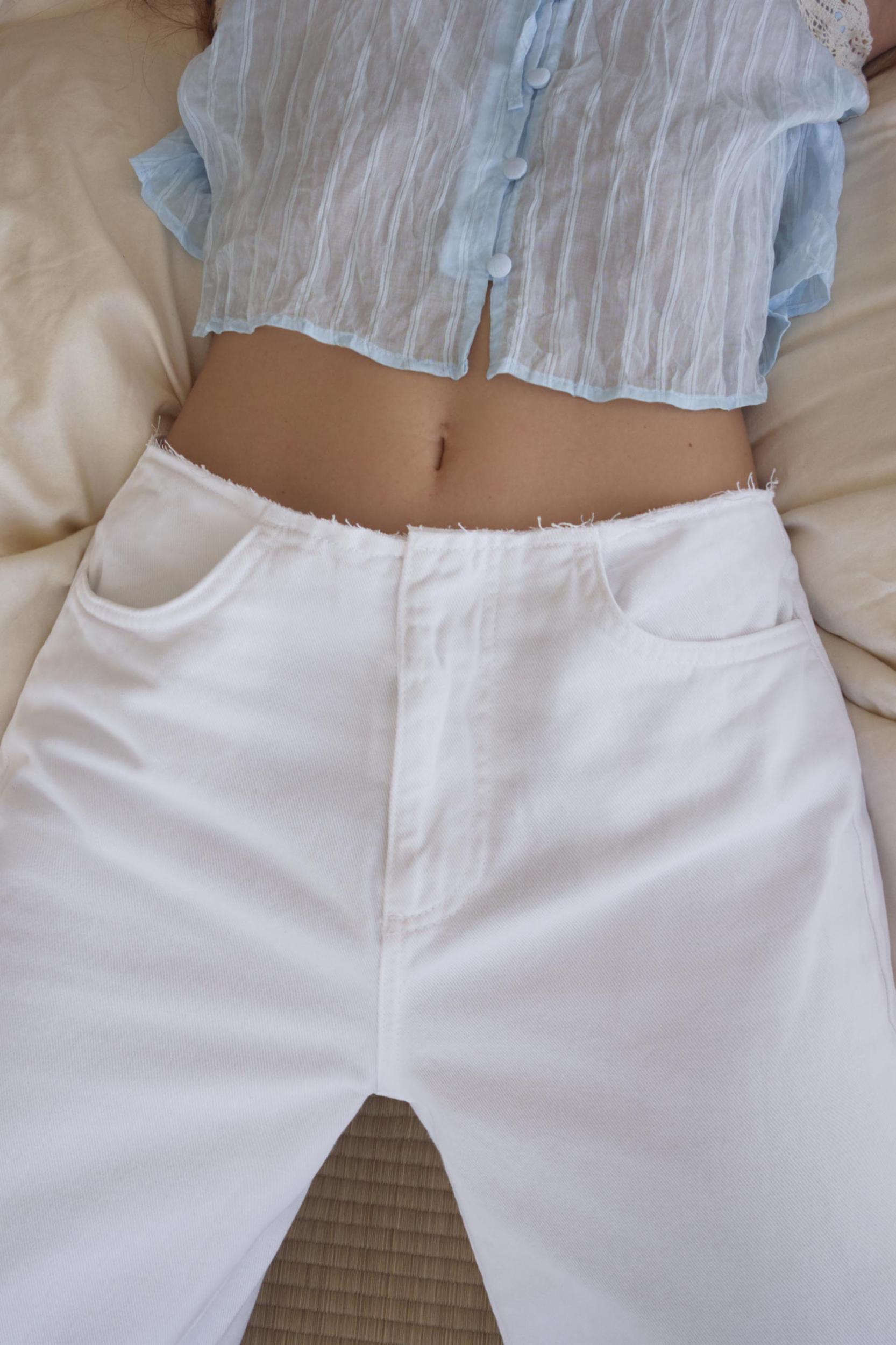 Z1975 MID-RISE WIDE LEG JEANS Product Image