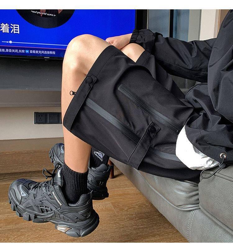 Drawstring Waist Plain Side Zip Shorts Product Image