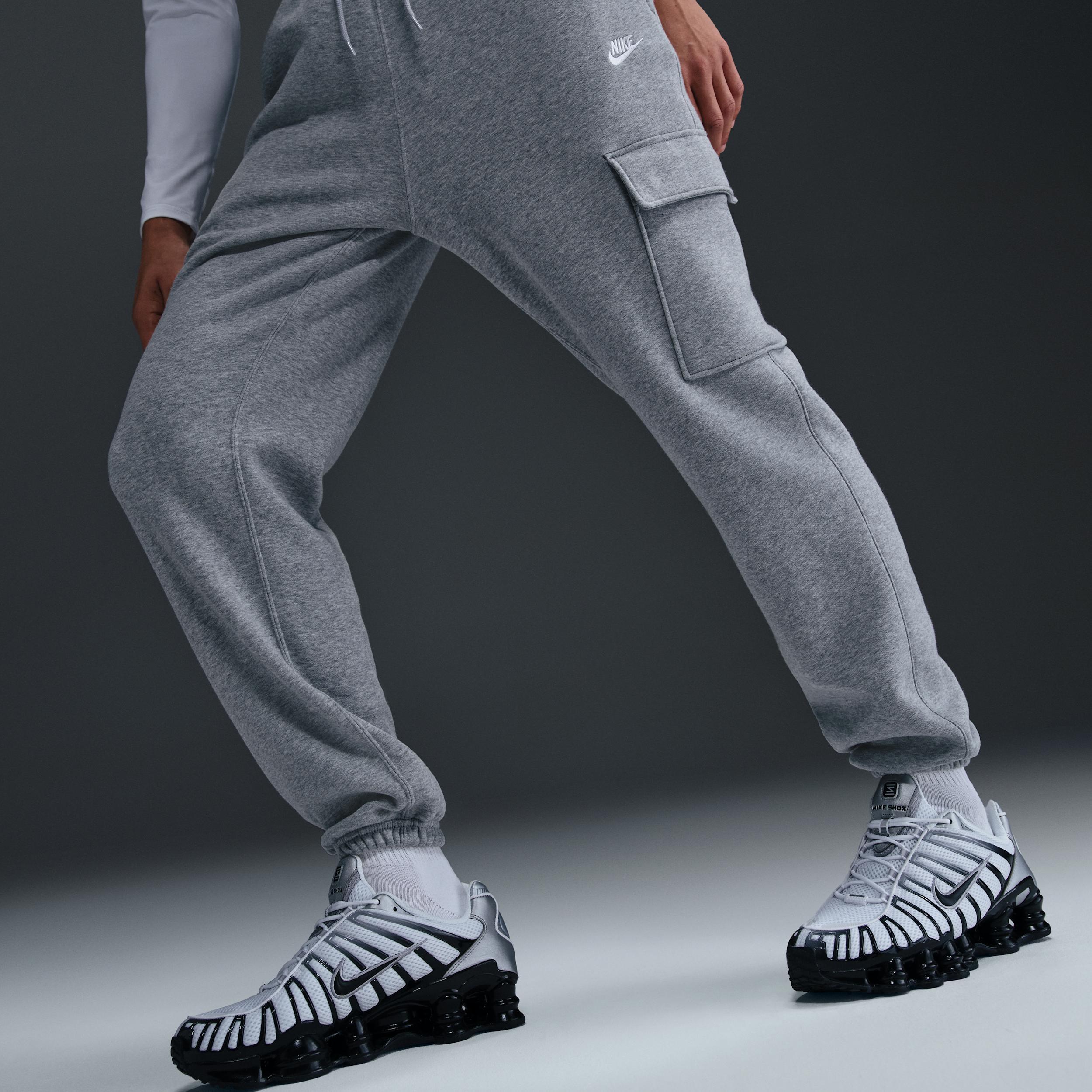 Nike Men's Club Fleece Cargo Pants Product Image