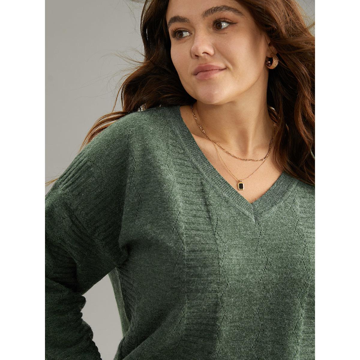 Plus Size Supersoft Essentials Plain Texture V Neck Pullover DarkGreen Women Casual Loose Long Sleeve V-neck Dailywear Pullovers BloomChic 14-16/1X Product Image