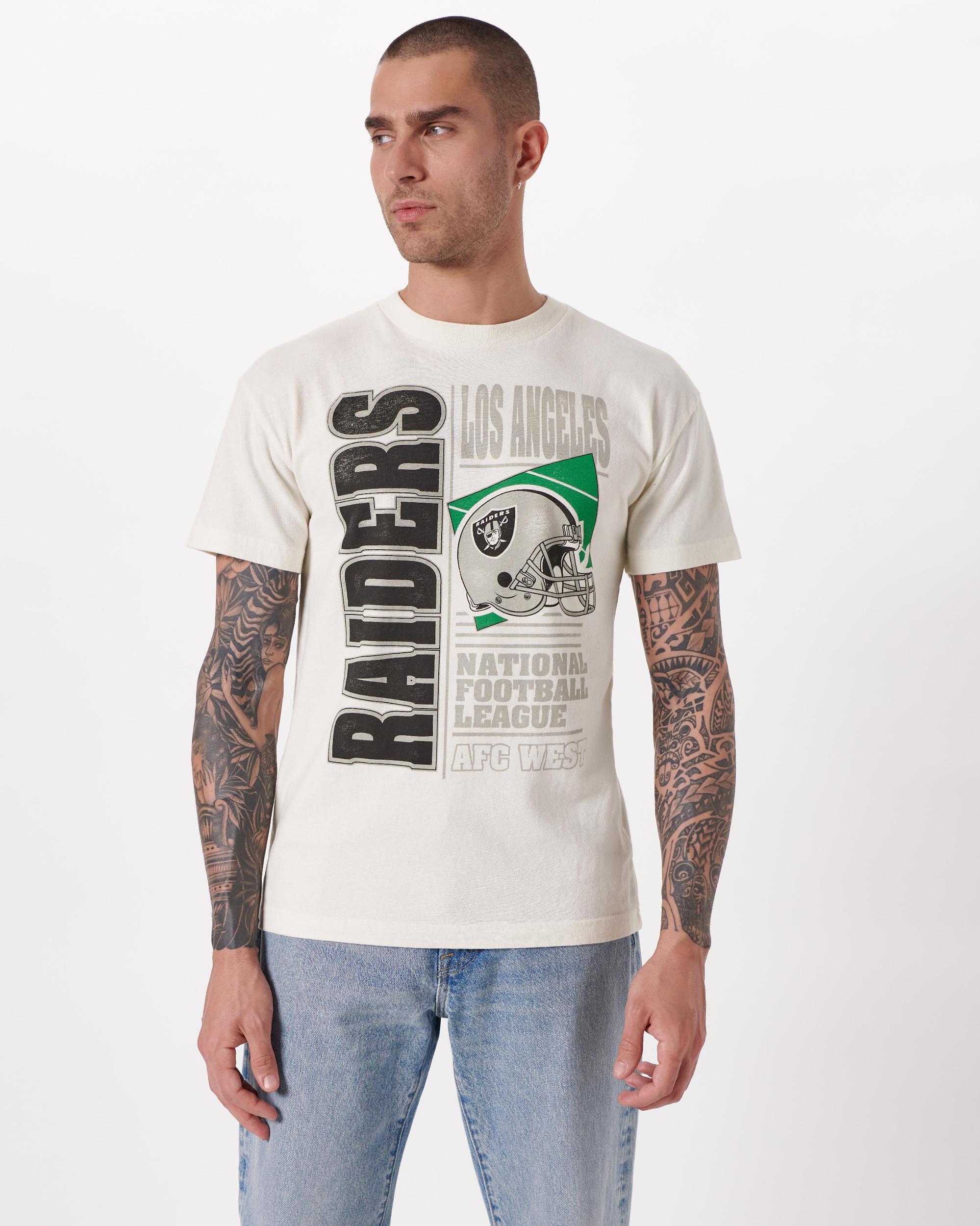 Tampa Bay Buccaneers Graphic Tee Product Image