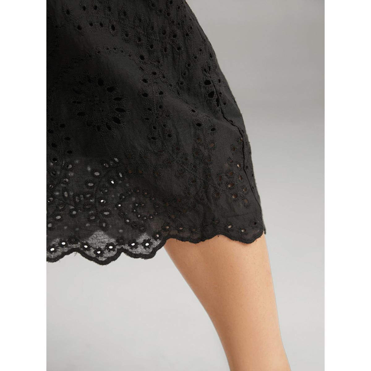 Plus Size Solid Broderie Anglaise Scalloped Trim Cropped Pants Women Black Elegant Straight Leg High Rise Dailywear Pants BloomChic 12/L Product Image