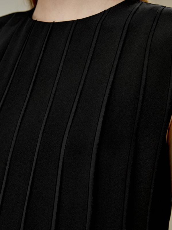 Sleeveless accordion pleated silk dress Product Image
